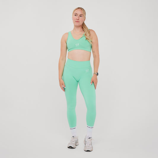 SEASONAL APPLE GREEN LEGGING