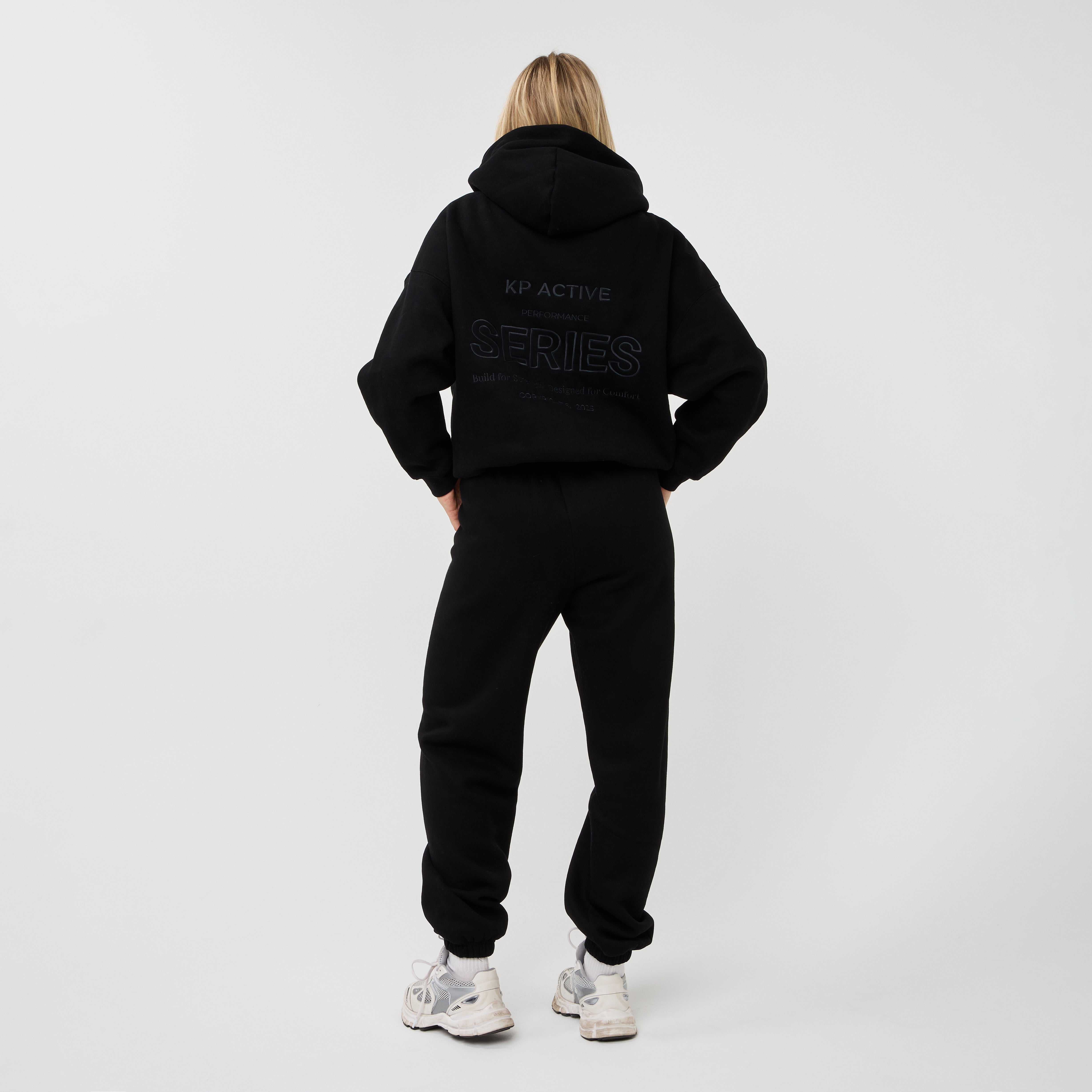 SERIES HOODIE BLACK – KP Active