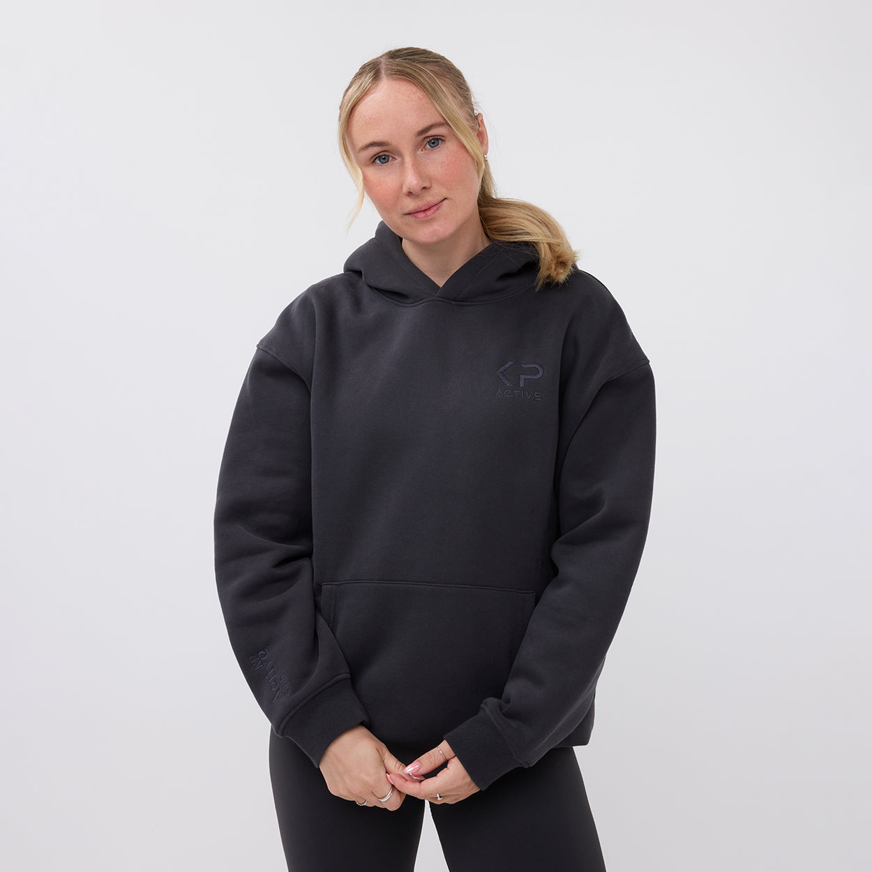 CLASSIC HOODIE ONYX GREY – KP Active